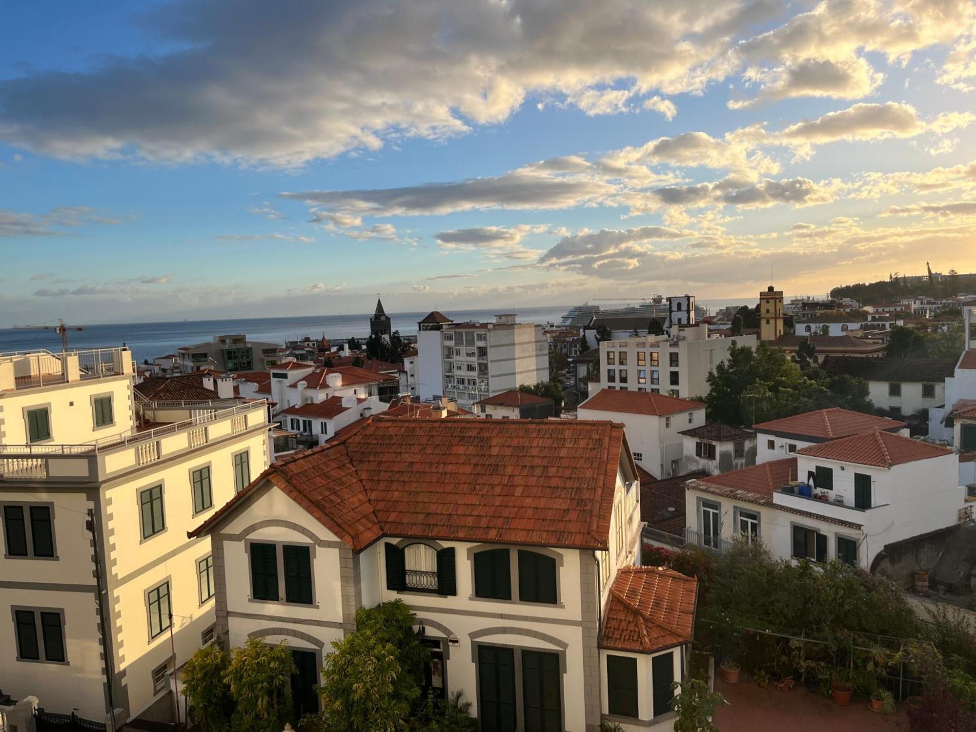 Luxury View Apartment Funchal Exteriör bild